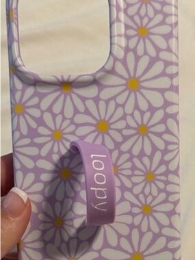 Loopy Case Lavender Daisy Phone Case with Loop Grip